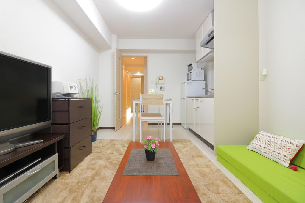 Hg Cozy Hotel No 17 通天閣前 أوساكا المظهر الخارجي الصورة